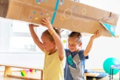 HOLZMANN - WB106MINI Établi De Menuisier En Bois Pour Enfants -Outil Boutique HOLZMANN WB106MINI etabli de Menuisier en Bois pour Enfa