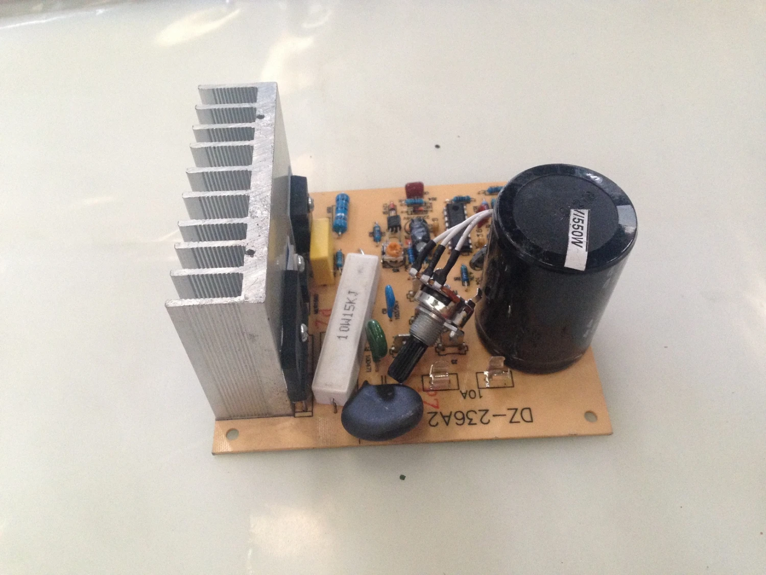 JEAN L'EBENISTE - Platine électronique Pour Tour à Bois MC0430VD 3 JEAN L'EBENISTE - Platine électronique Pour Tour à Bois MC0430VD