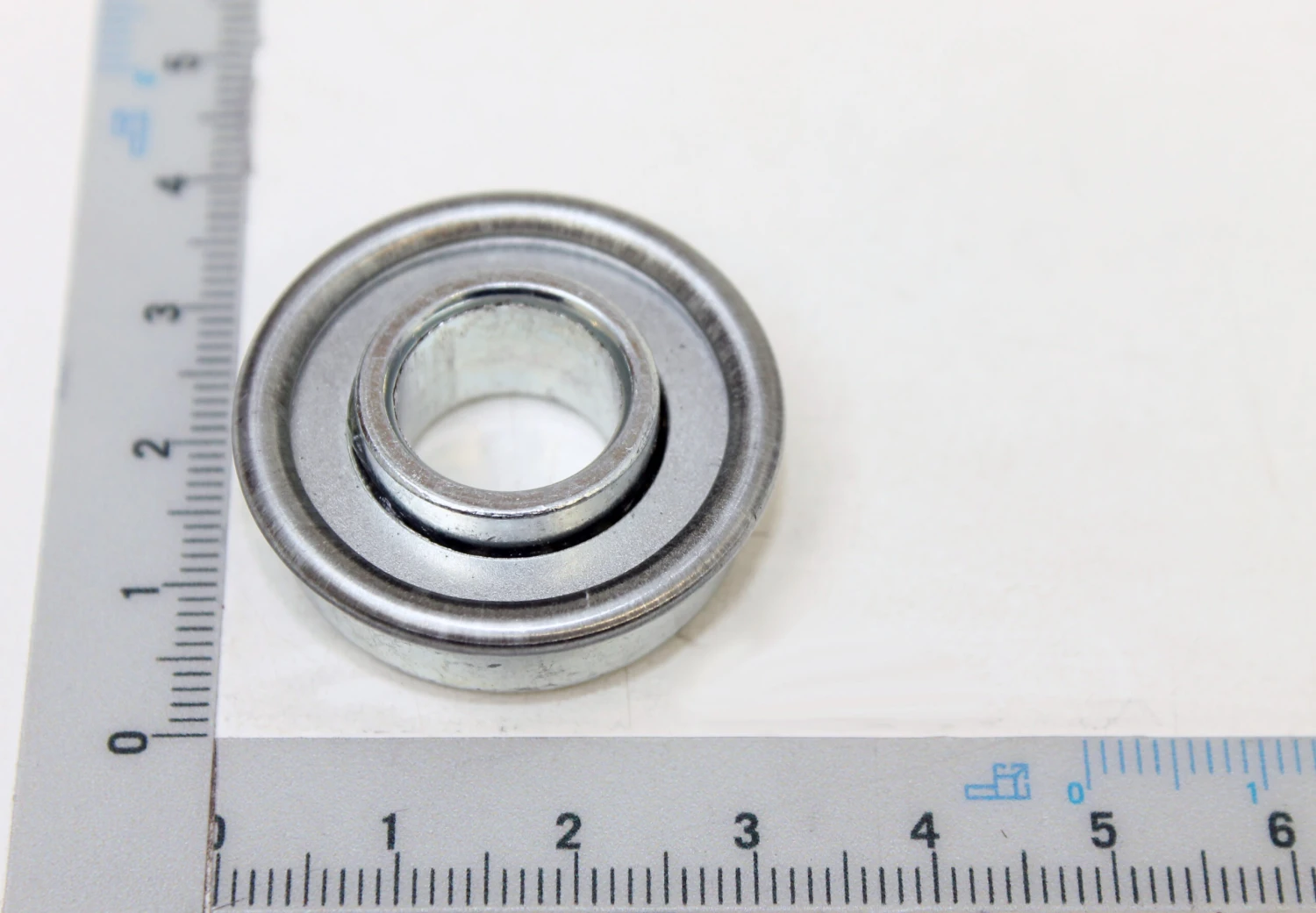 SCHEPPACH - Roulement à Bille Pour Roue Arrière De Tondeuse à Gazon MS196-53 Et MS225-53 3 SCHEPPACH - Roulement à Bille Pour Roue Arrière De Tondeuse à Gazon MS196-53 Et MS225-53