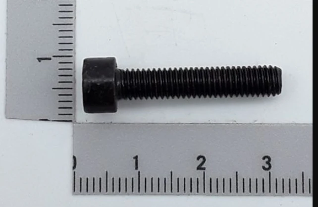 SCHEPPACH - Vis D'arrêt à Tête Cylindrique M8x30 3 SCHEPPACH - Vis D'arrêt à Tête Cylindrique M8x30